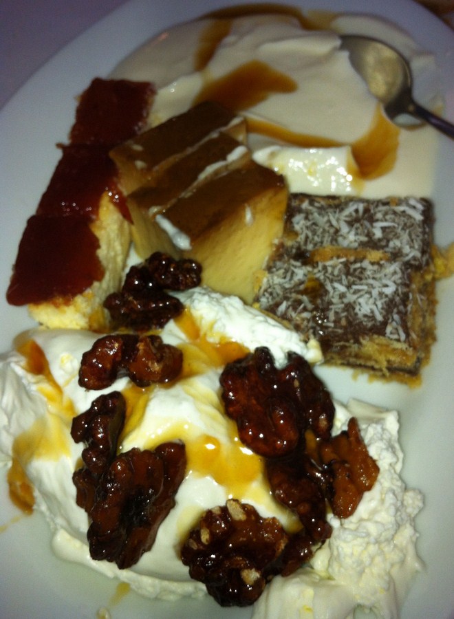 surtido de postres